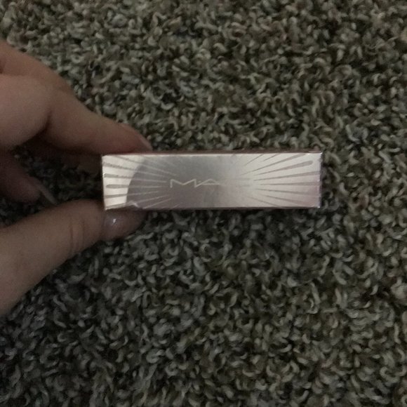 MAC Frosted Fire Work Ice Ice Baby Lipstick!!!! - Picture 3 of 3